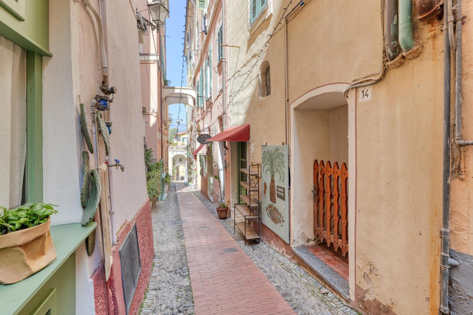 Casa Dritta Bordighera Exterior foto